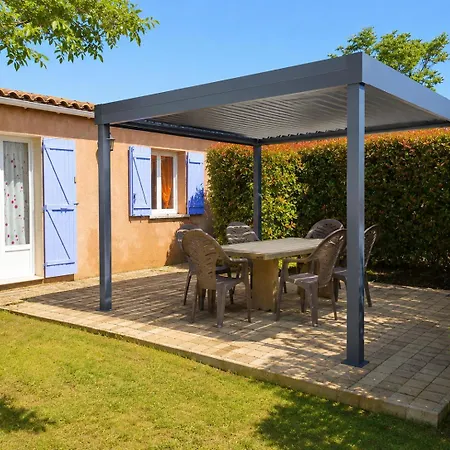Mas Du Droulet Avec Piscine Chauffee En Ardeche Du Sud Holiday home